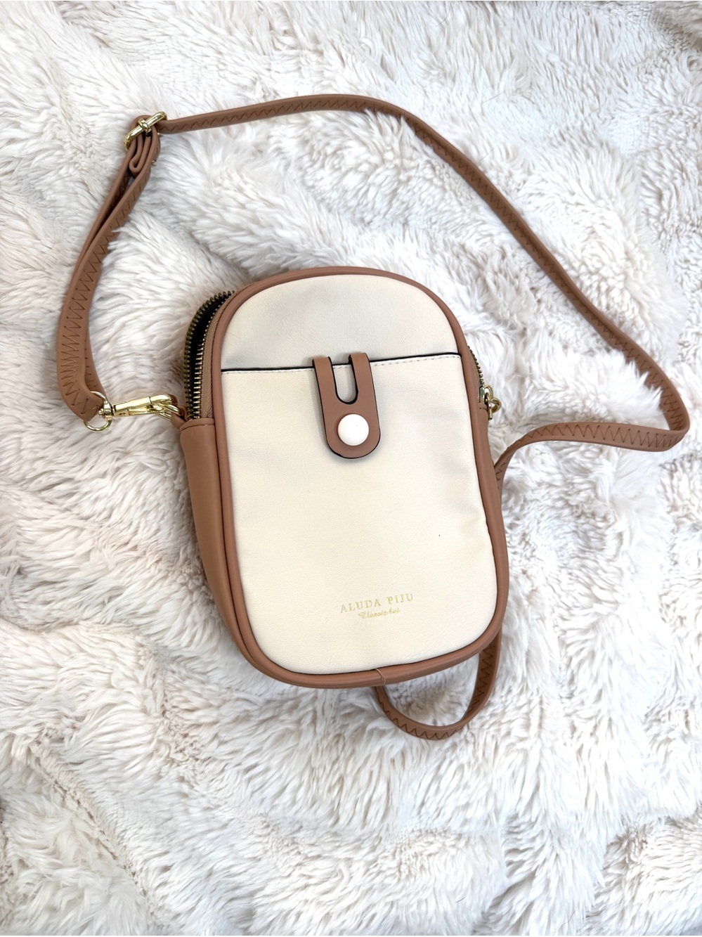 Aluda Piju Petite Two-Tone Crossbody Bag in Cream and Tan